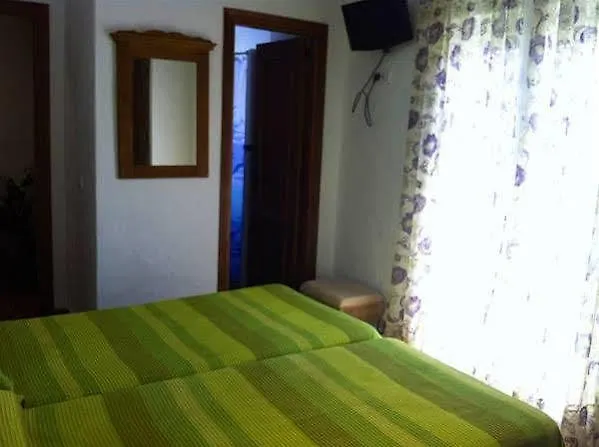 Hostal El Espinel Zahara de los Atunes 0*,