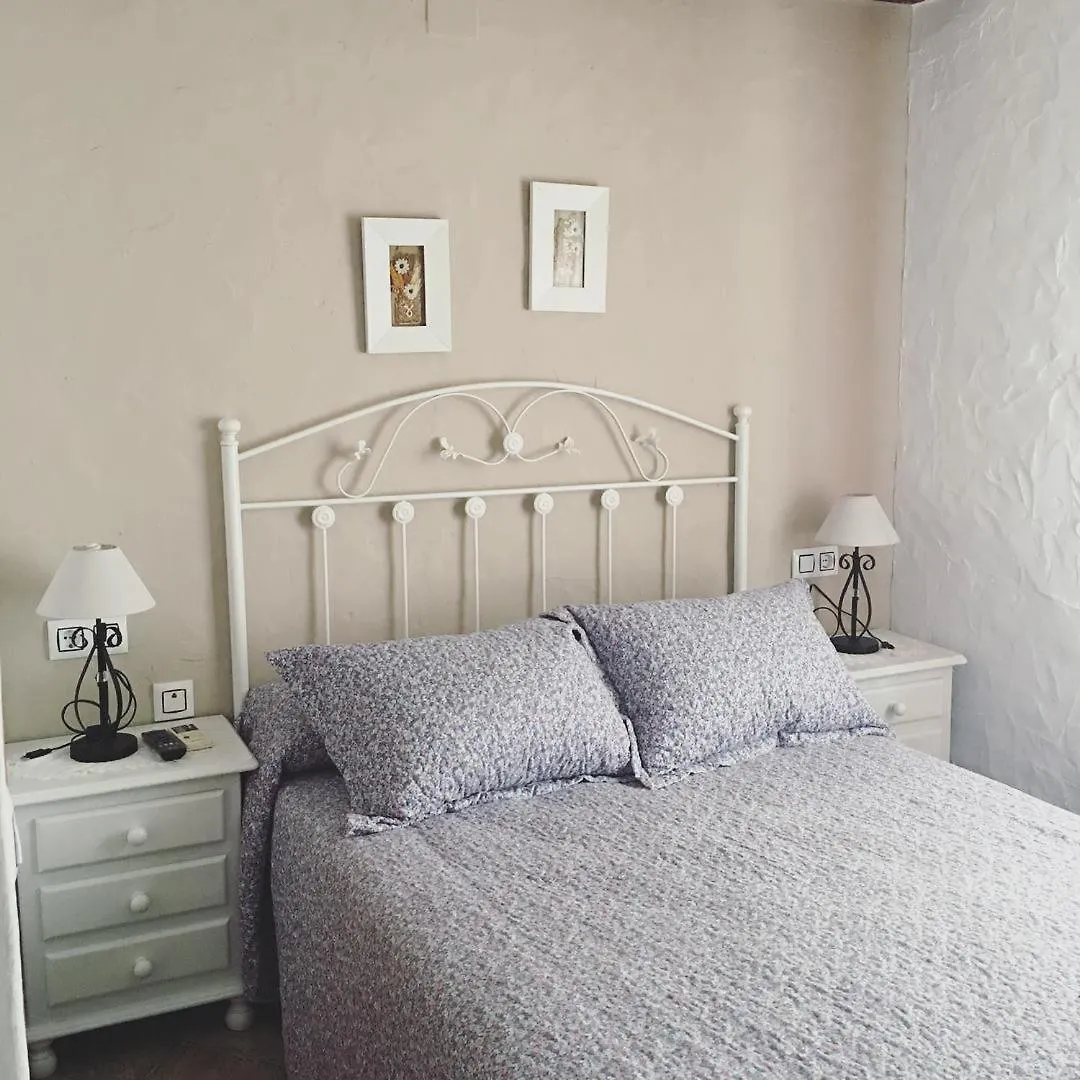Hostal El Espinel Zahara de los Atunes 0*,